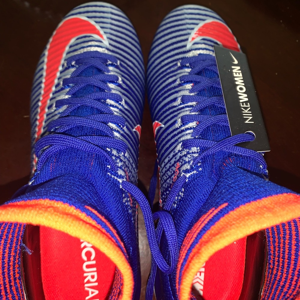 Nike Mercurial Soccer Cleats , red white and blue - Picture 2 of 3